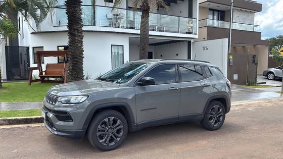 JEEP COMPASS 1.3 T270 TURBO FLEX LONGITUDE AT6